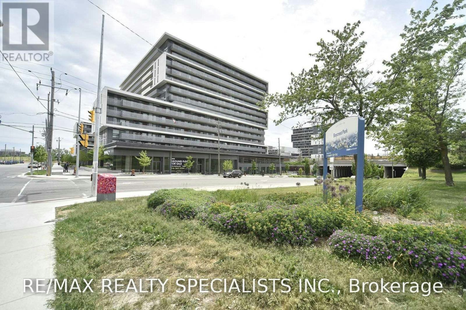 801-120 Varna Drive, Toronto, ON, M6A 1N3 - 40