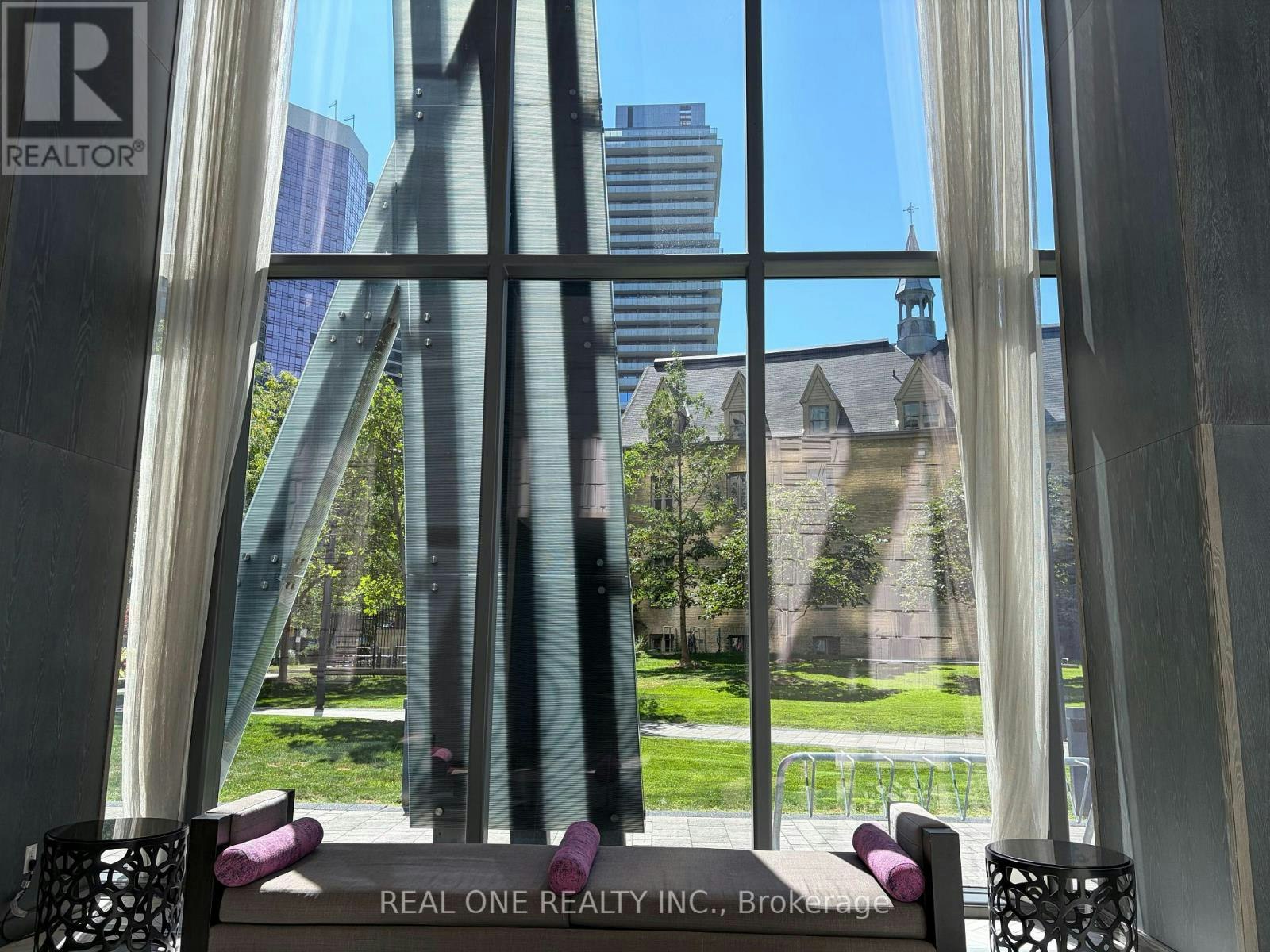 3007-1080 Bay Street, Toronto, ON, M5S 0A5 - 4
