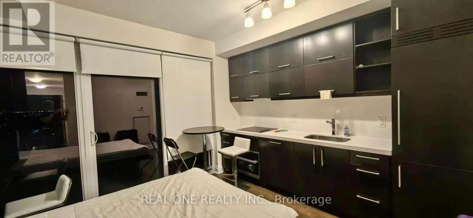3007-1080 Bay Street, Toronto, ON, M5S 0A5 - 7