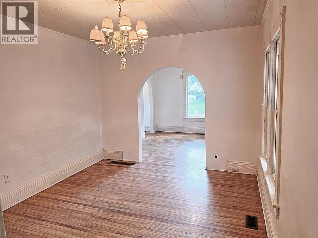 366 Cromwell Street, Sarnia, ON, N7T 3Y8 - 8