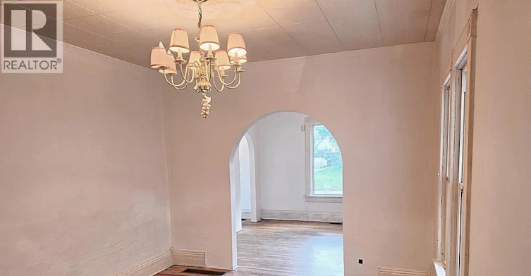 366 Cromwell Street, Sarnia, ON, N7T 3Y8 - 8