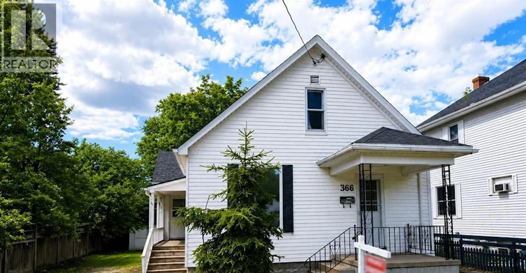 366 Cromwell Street, Sarnia, ON, N7T 3Y8