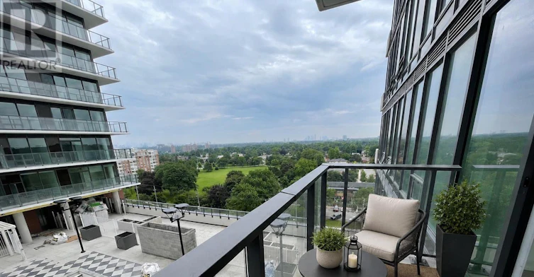 1007-4010 Eglinton Avenue W, Toronto, ON, M9A 0G5 - 2