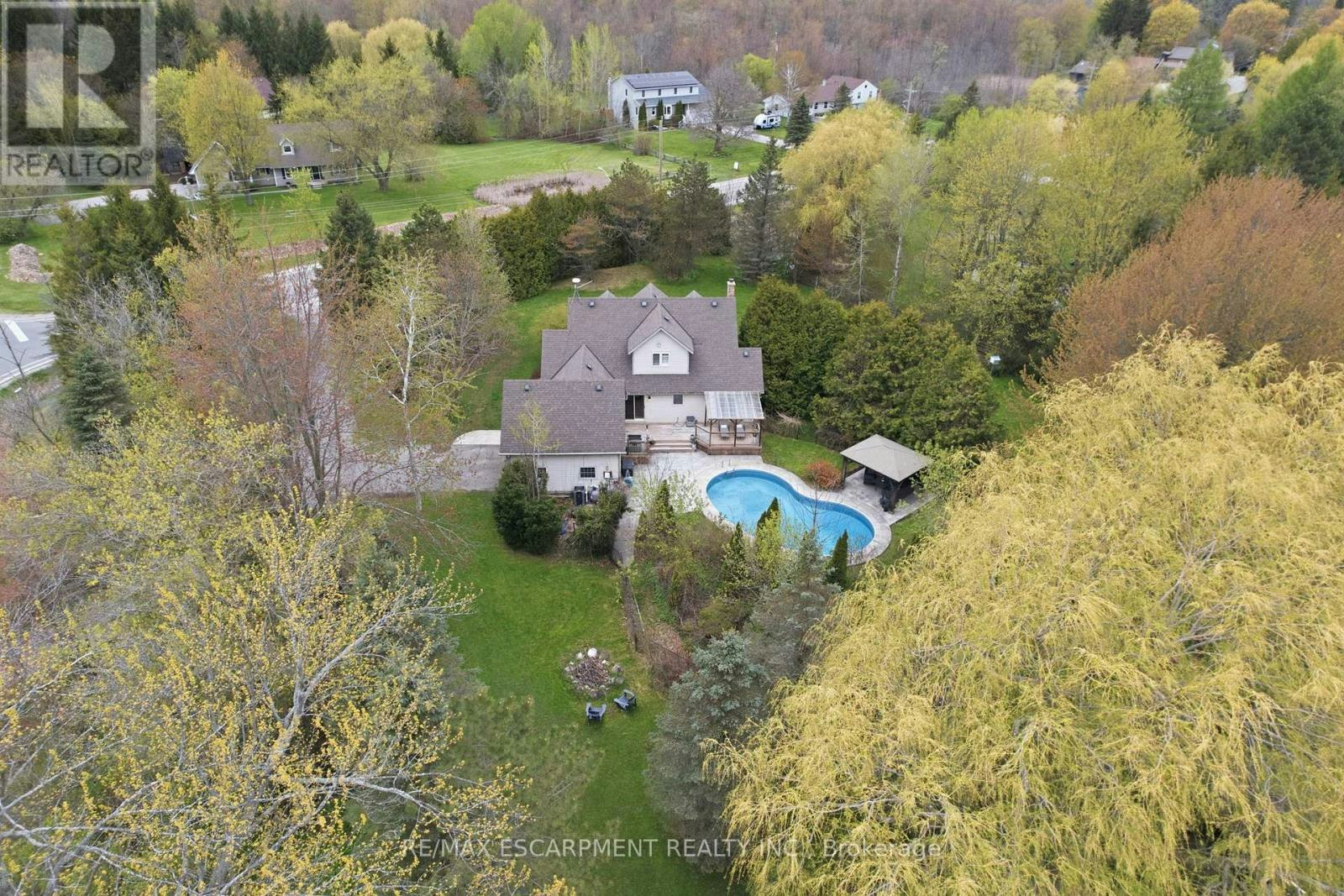 2000 15th Side Road, Milton, ON, L0P 1B0