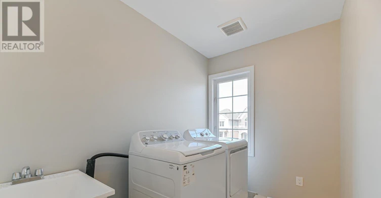 24 Weatherall Avenue, Cambridge, ON, N3H 0C4 - 33