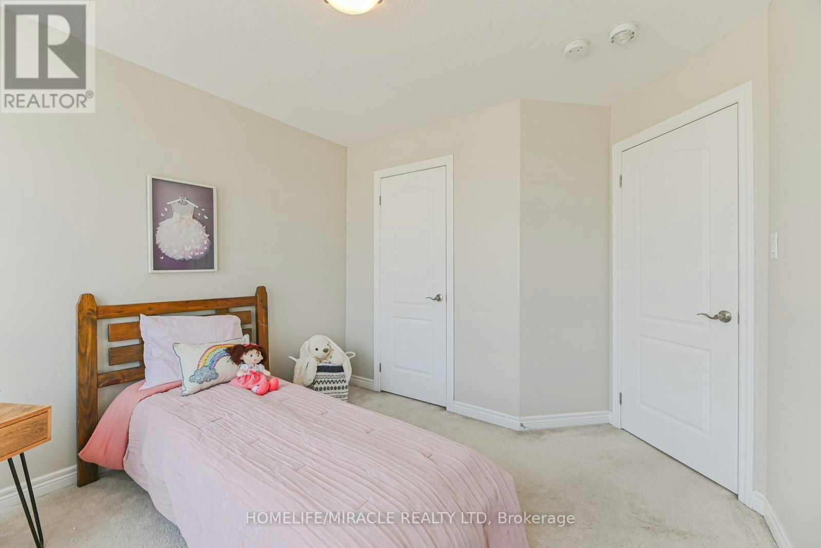 24 Weatherall Avenue, Cambridge, ON, N3H 0C4 - 32