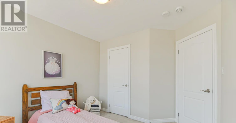 24 Weatherall Avenue, Cambridge, ON, N3H 0C4 - 32