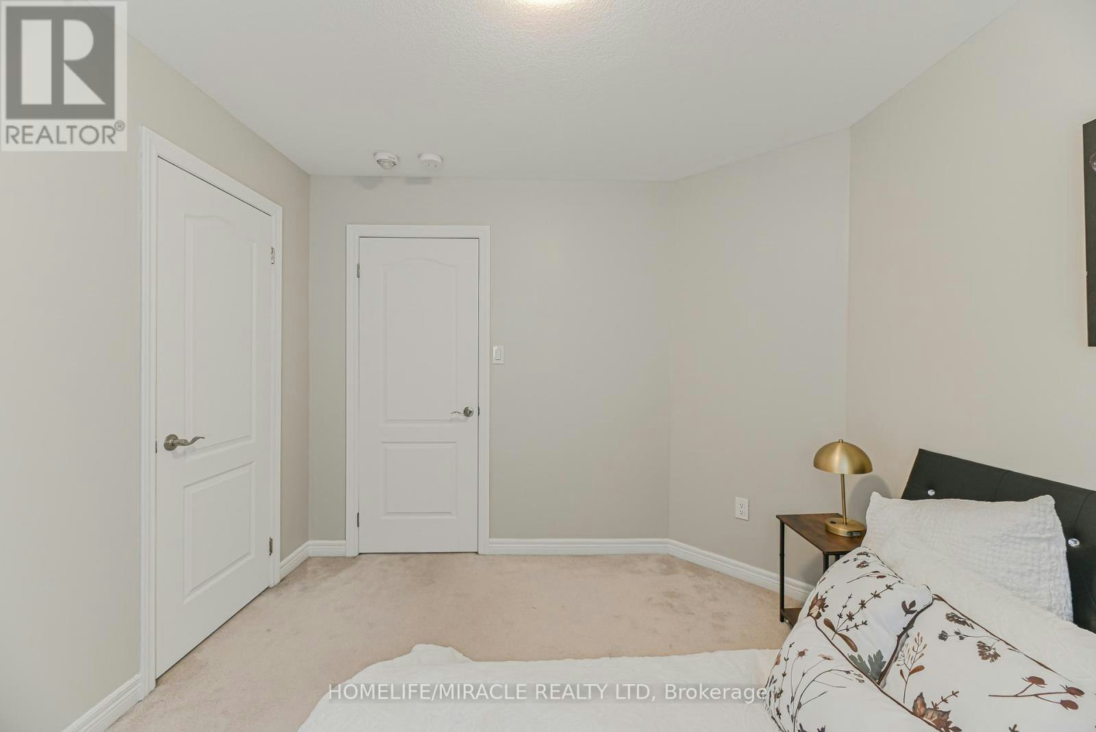 24 Weatherall Avenue, Cambridge, ON, N3H 0C4 - 37