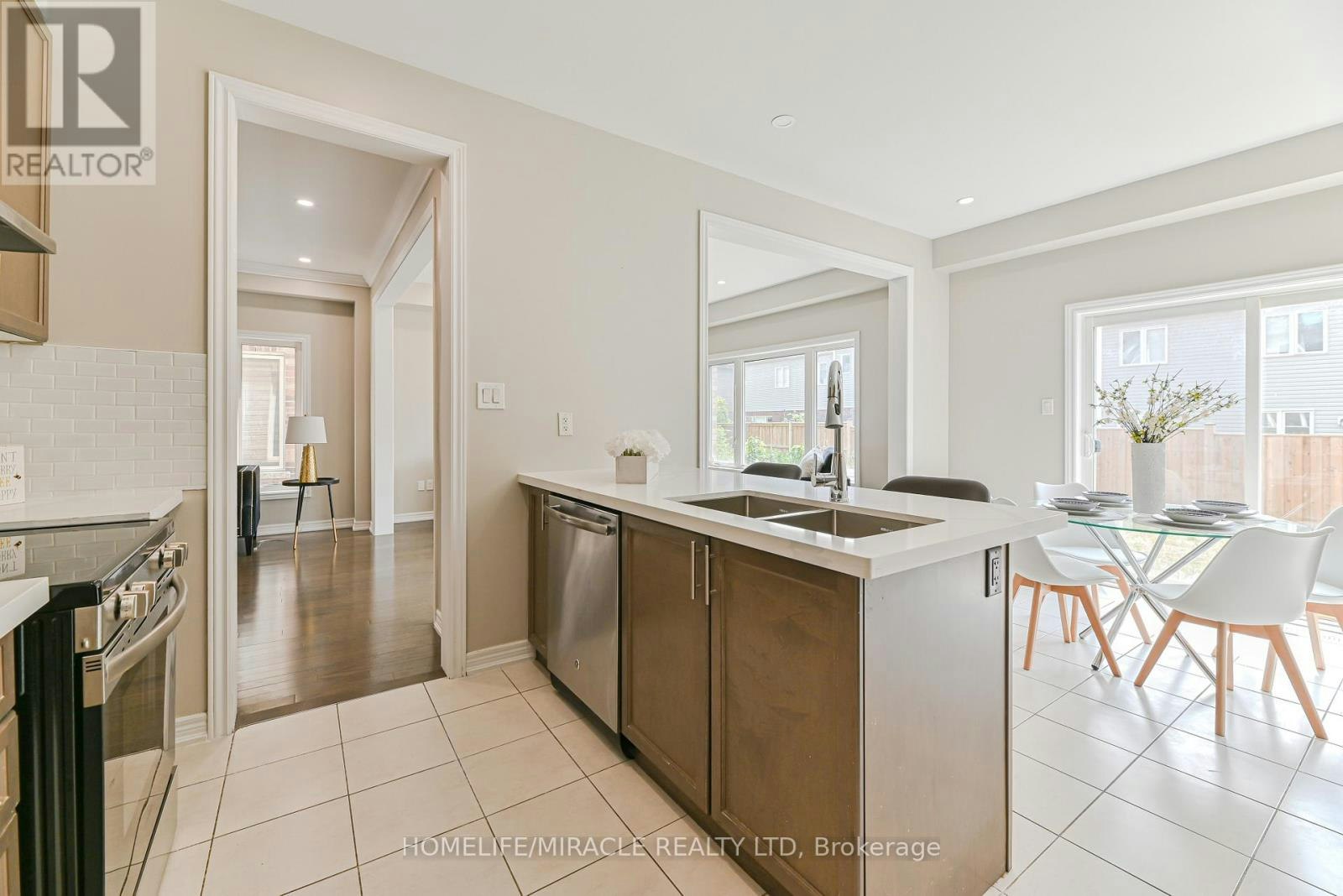 24 Weatherall Avenue, Cambridge, ON, N3H 0C4 - 22