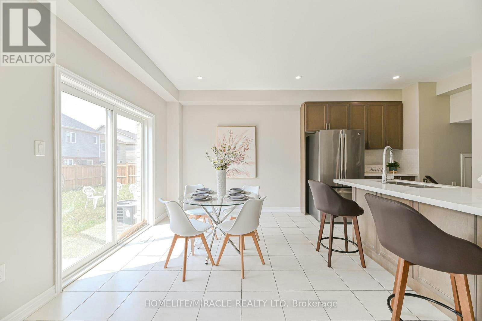 24 Weatherall Avenue, Cambridge, ON, N3H 0C4 - 14
