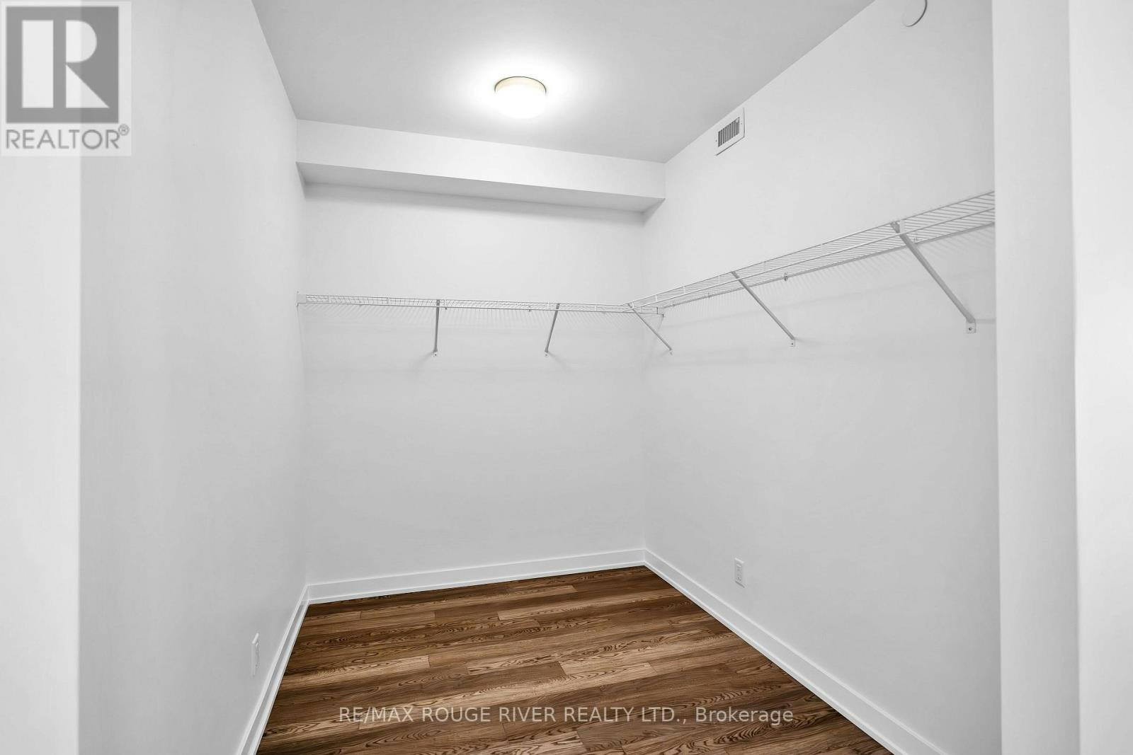 1104-55 Clarington Boulevard, Clarington, ON, L1C 7J4 - 4