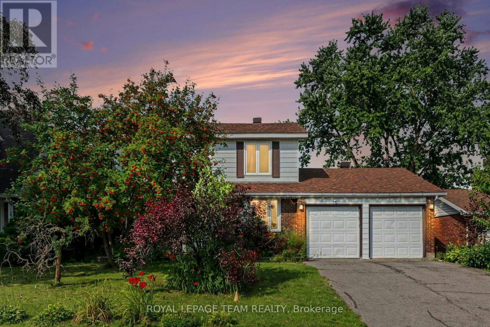 638 Laverendrye Drive, Ottawa, ON, K1J 7C4