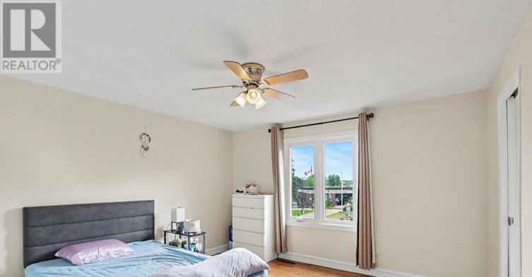 638 Laverendrye Drive, Ottawa, ON, K1J 7C4 - 20
