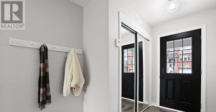 411 Coldwater Crescent, Ottawa, ON, K2M 0J3 - 7