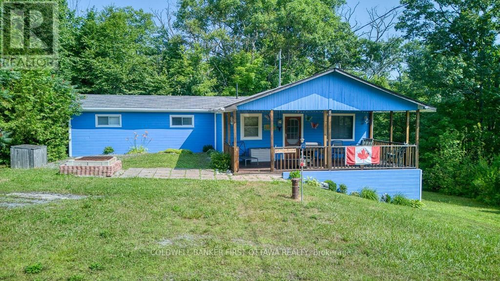 1036 Rossland Lane, Central Frontenac, ON, K0H 1B0