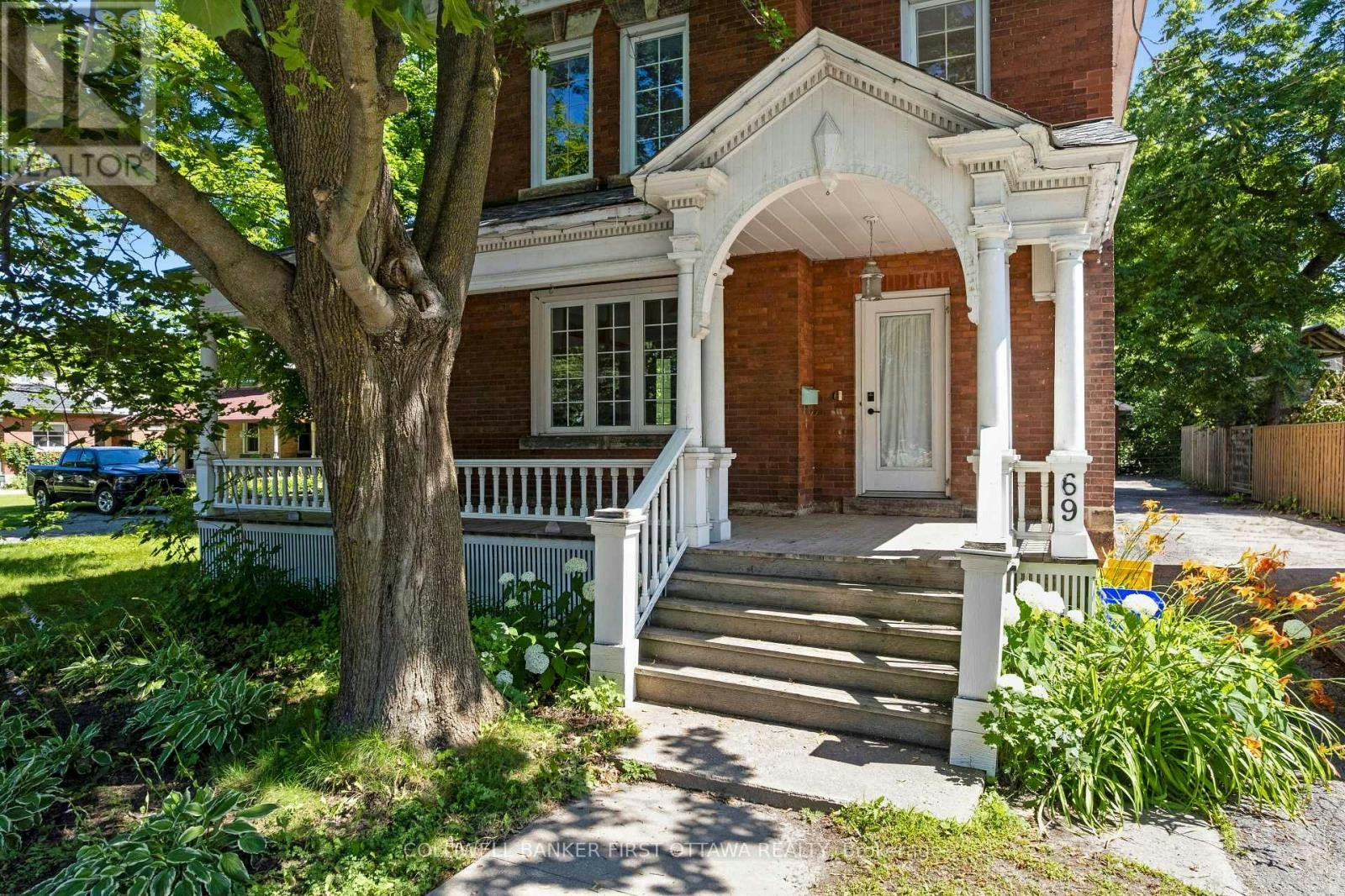 69 Wilson Street W, Perth, ON, K7H 2N7