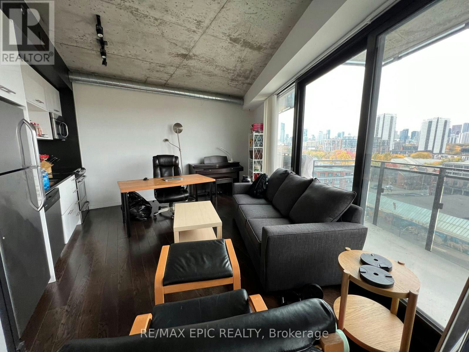 1003-51 Trolley Crescent, Toronto, ON, M5A 0E9 - 12