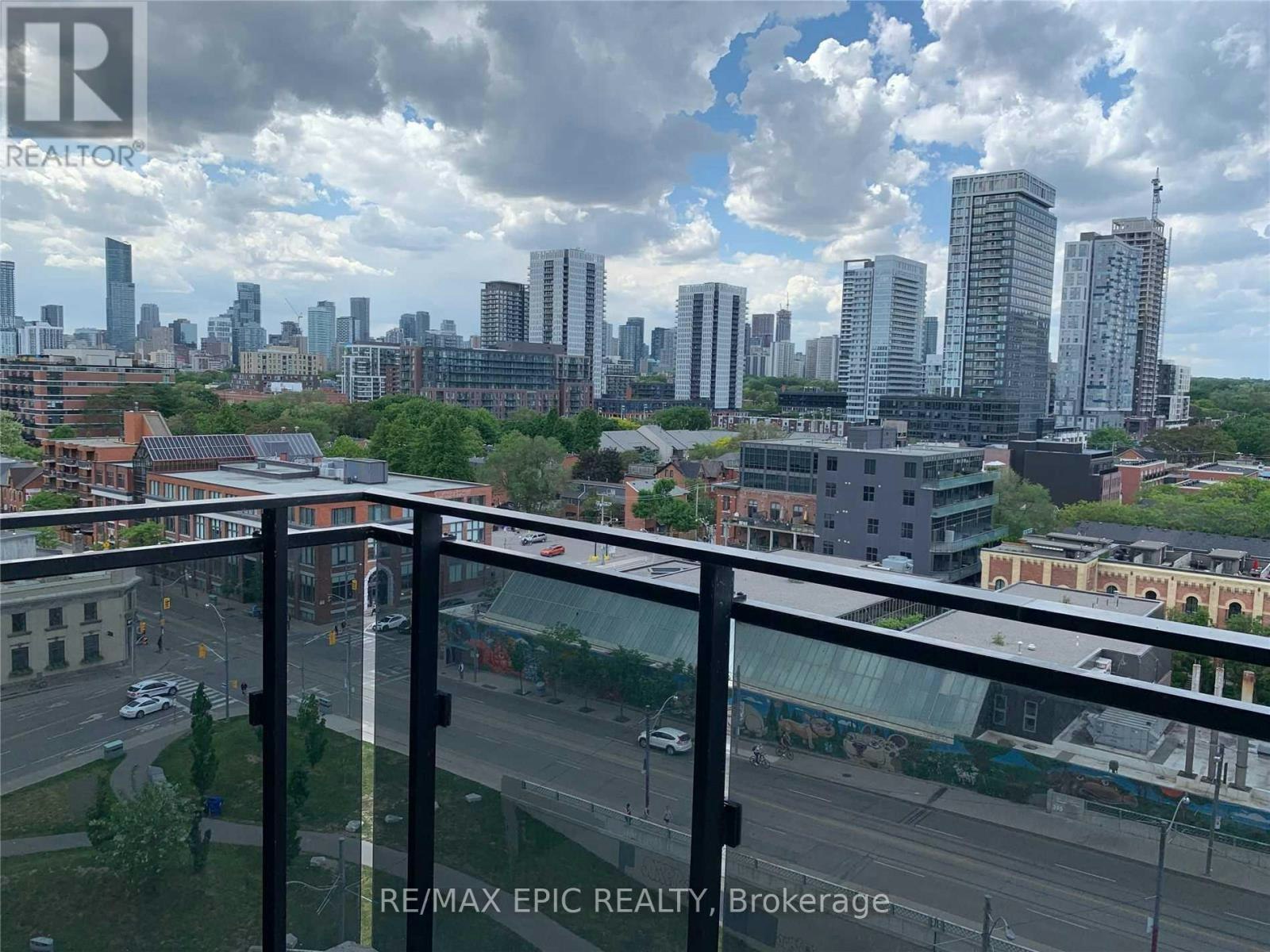 1003-51 Trolley Crescent, Toronto, ON, M5A 0E9 - 3