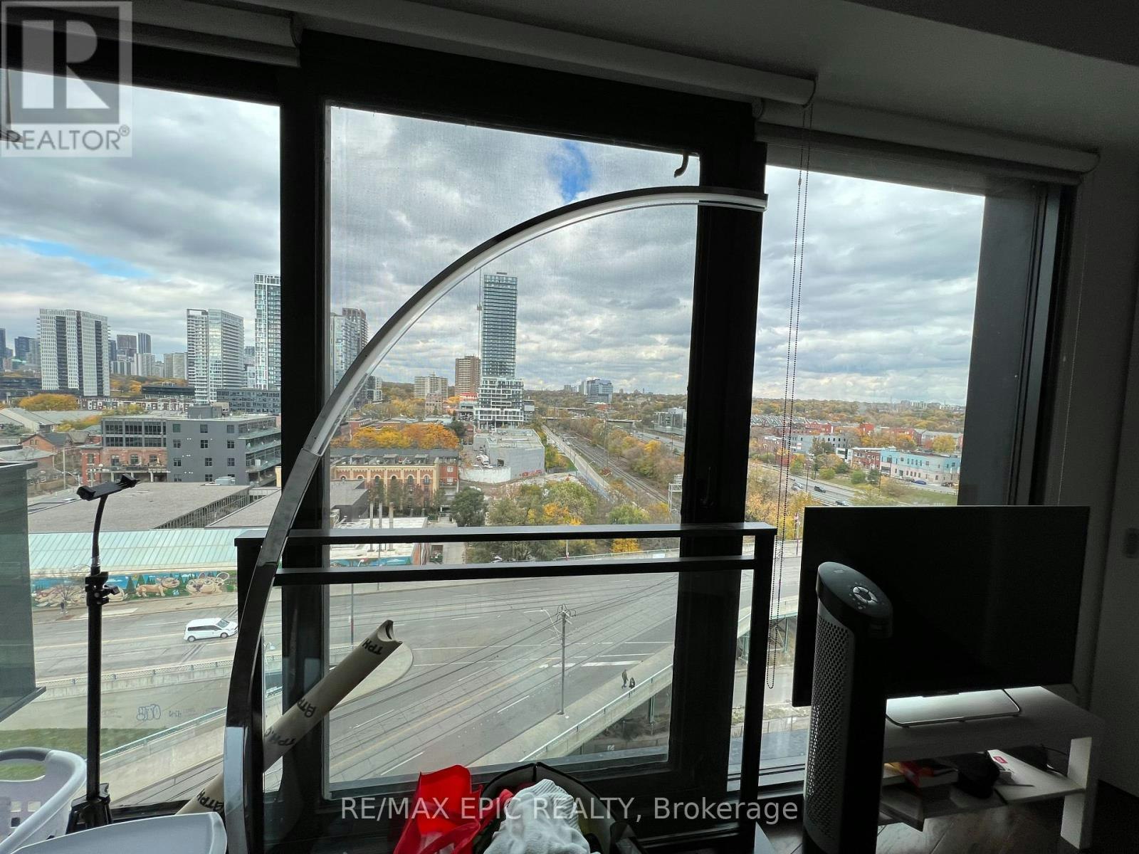 1003-51 Trolley Crescent, Toronto, ON, M5A 0E9 - 6