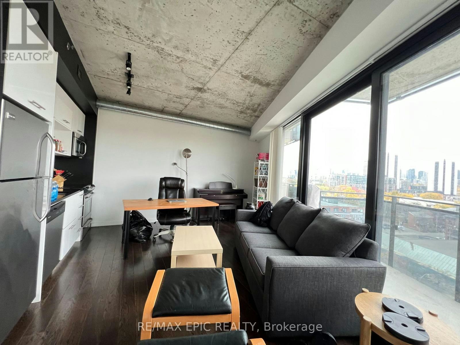 1003-51 Trolley Crescent, Toronto, ON, M5A 0E9 - 11