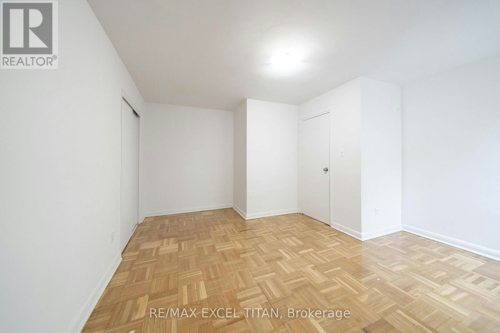 302-77 Erskine Avenue, Toronto, ON, M4P 1Y5 - 5