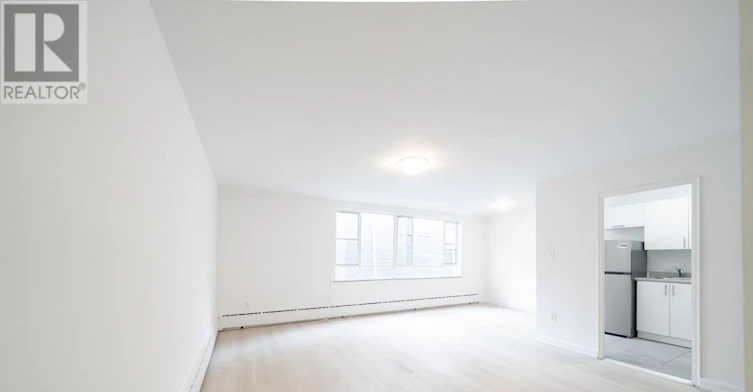 302-77 Erskine Avenue, Toronto, ON, M4P 1Y5 - 8
