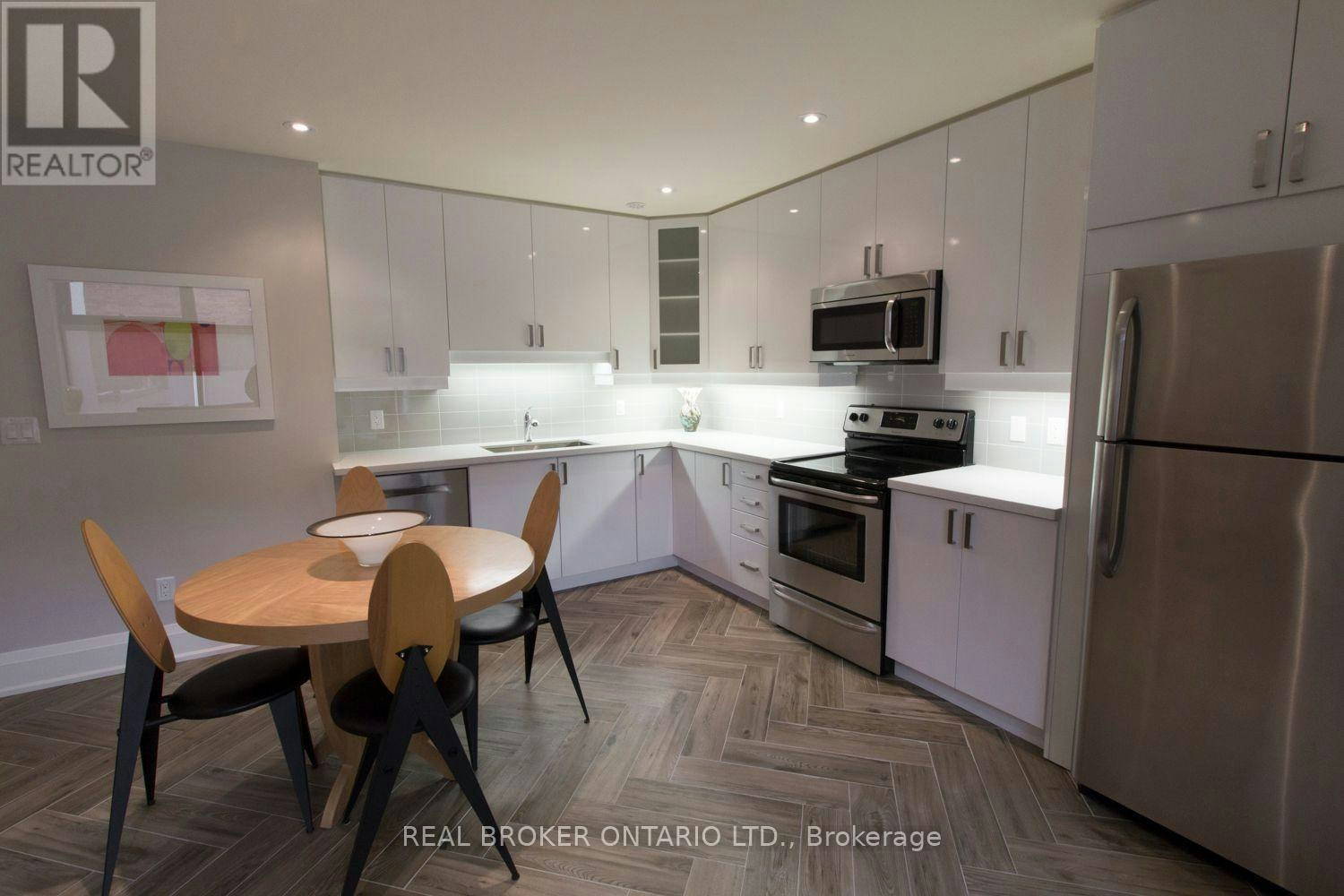 2A-692 Mount Pleasant Road, Toronto, ON, M4S 2N3 - 3