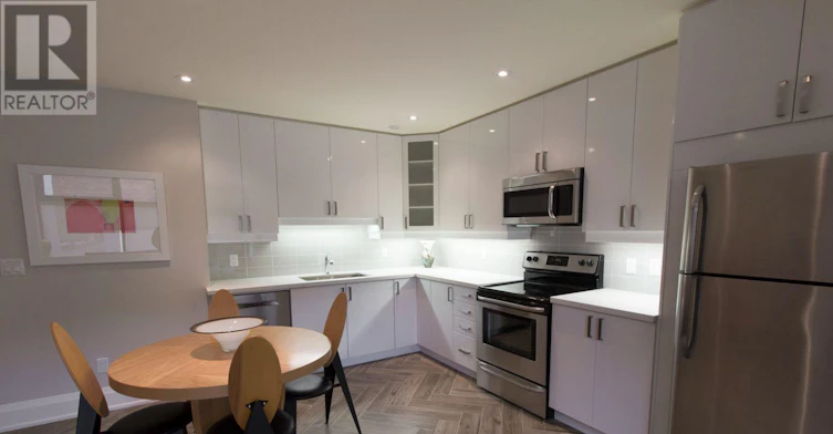 2A-692 Mount Pleasant Road, Toronto, ON, M4S 2N3 - 3