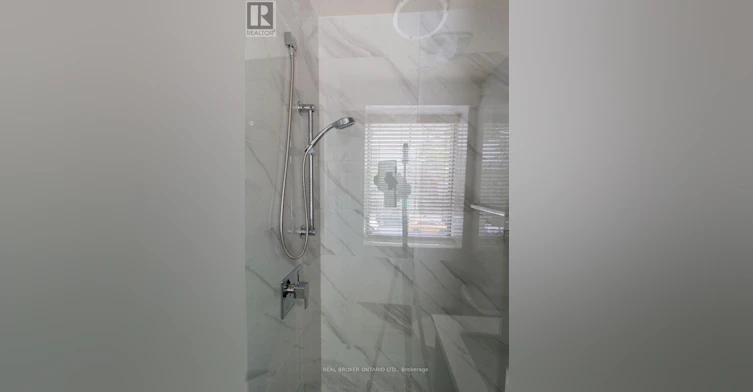 2A-692 Mount Pleasant Road, Toronto, ON, M4S 2N3 - 17