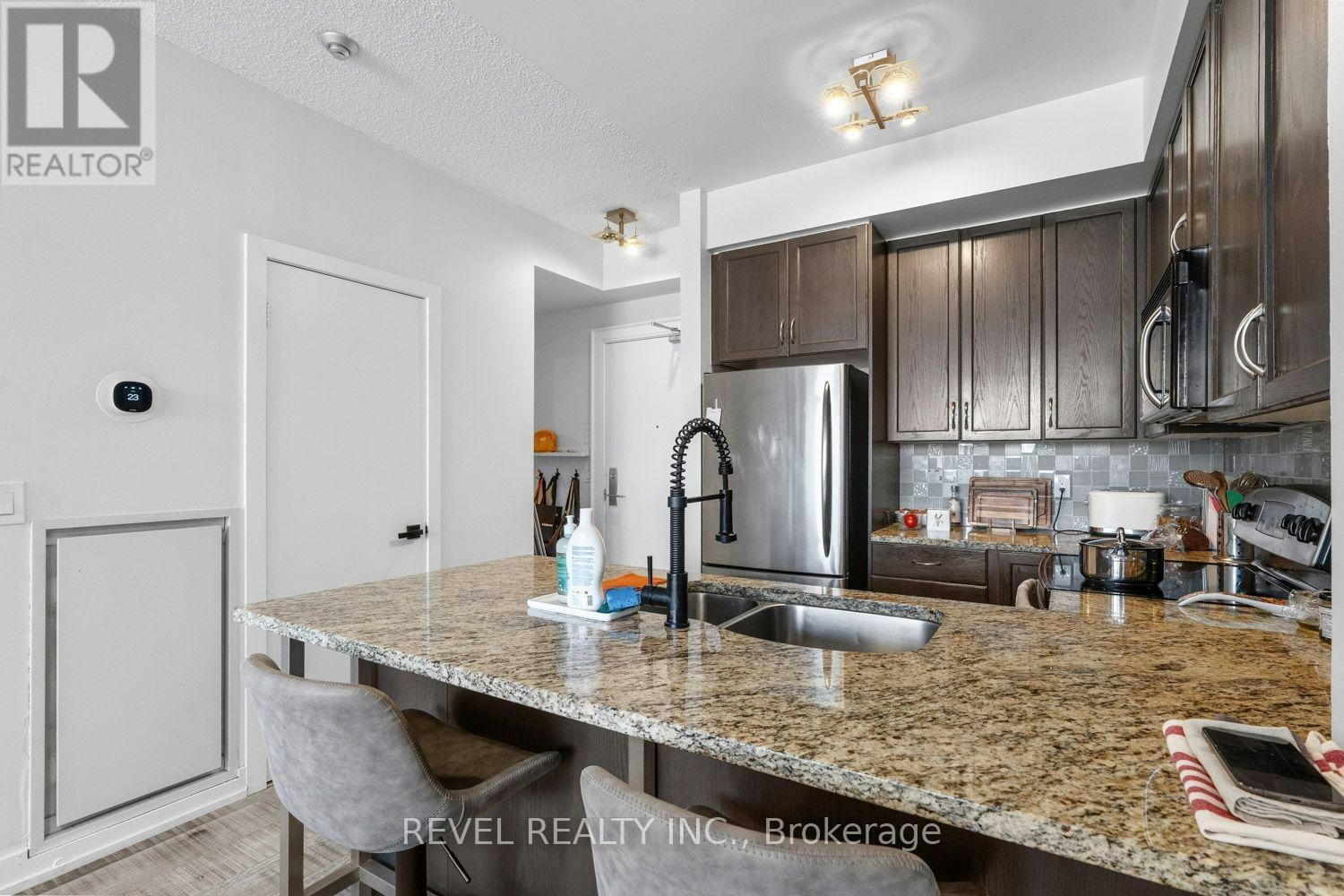 1119-438 King Street W, Toronto, ON, M5V 3T9 - 12