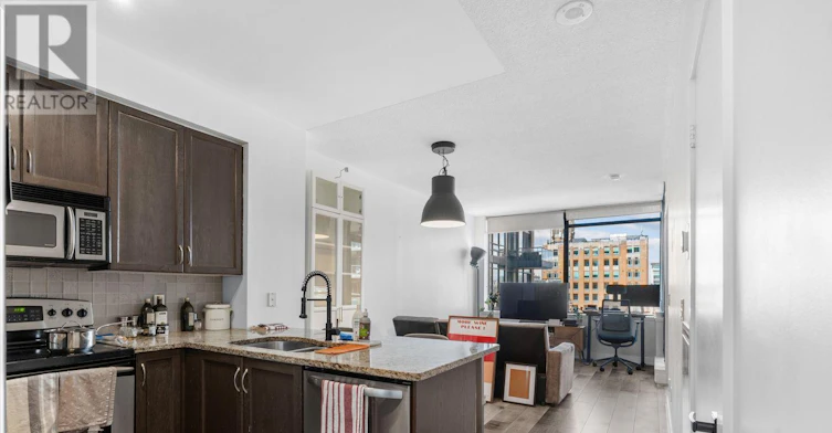 1119-438 King Street W, Toronto, ON, M5V 3T9 - 13
