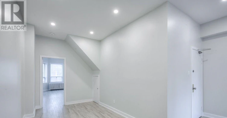 2-37 Grange Avenue, Toronto, ON, M5T 1C6 - 7
