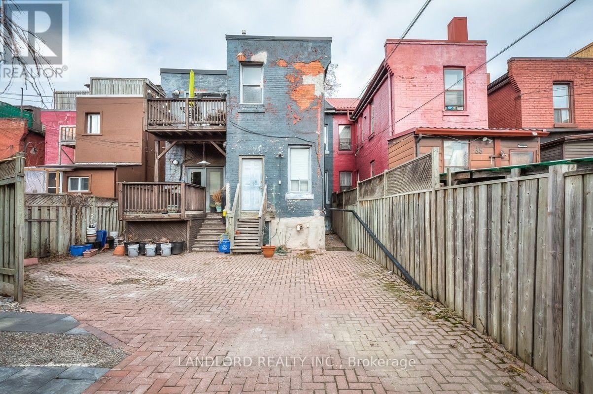 2-37 Grange Avenue, Toronto, ON, M5T 1C6 - 17