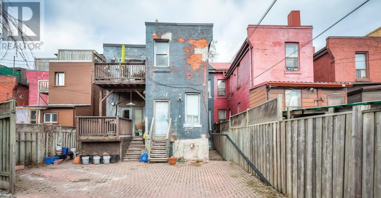2-37 Grange Avenue, Toronto, ON, M5T 1C6 - 17