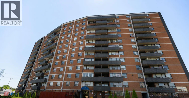 1202-1385 Midland Avenue, Toronto, ON, M1P 3B8