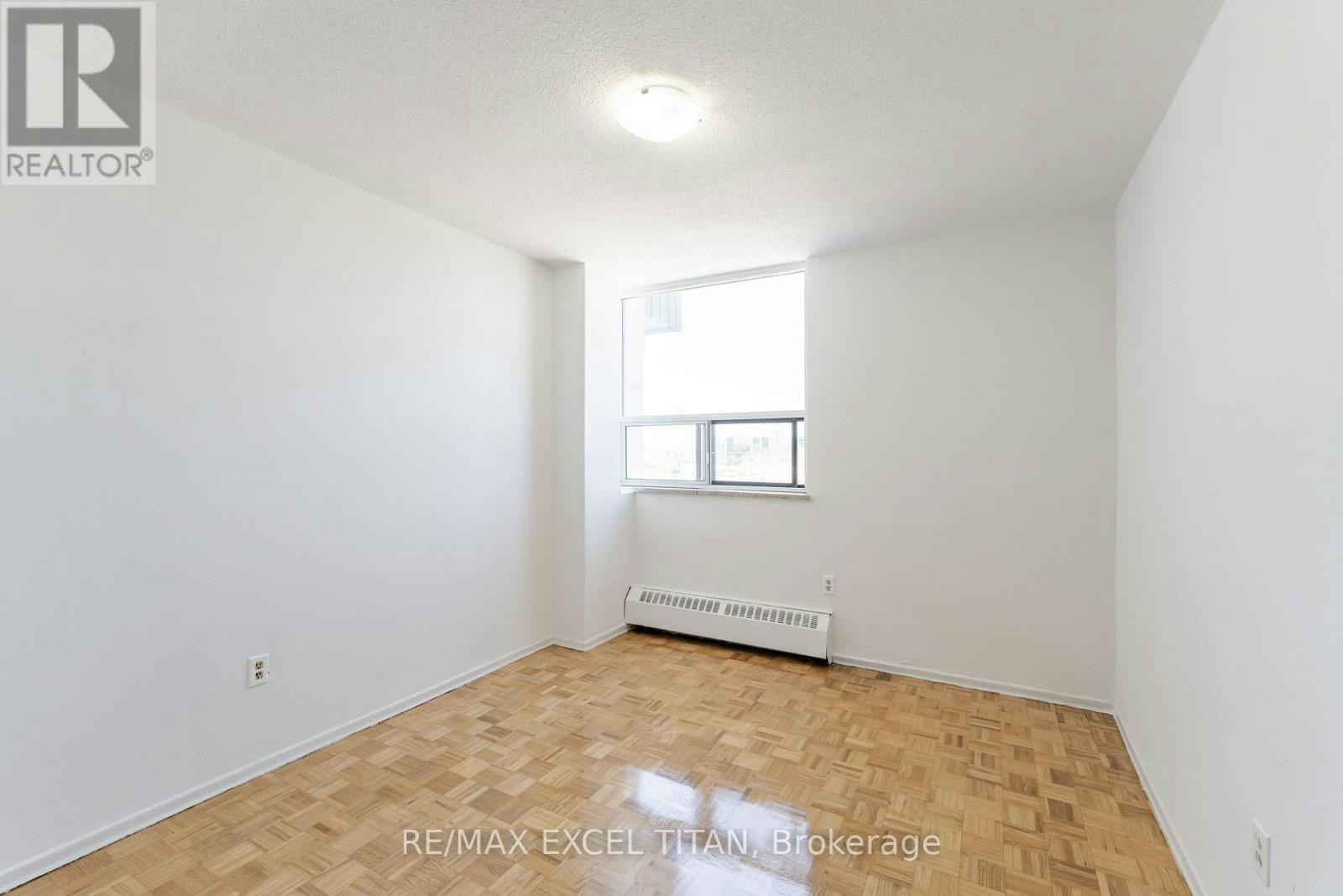 1202-1385 Midland Avenue, Toronto, ON, M1P 3B8 - 15