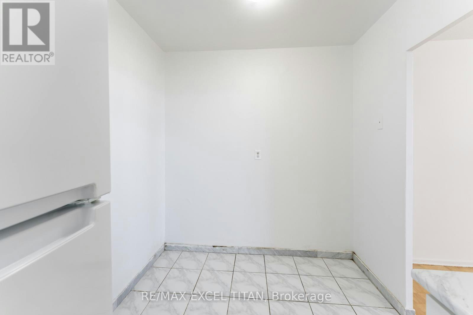 1202-1385 Midland Avenue, Toronto, ON, M1P 3B8 - 18