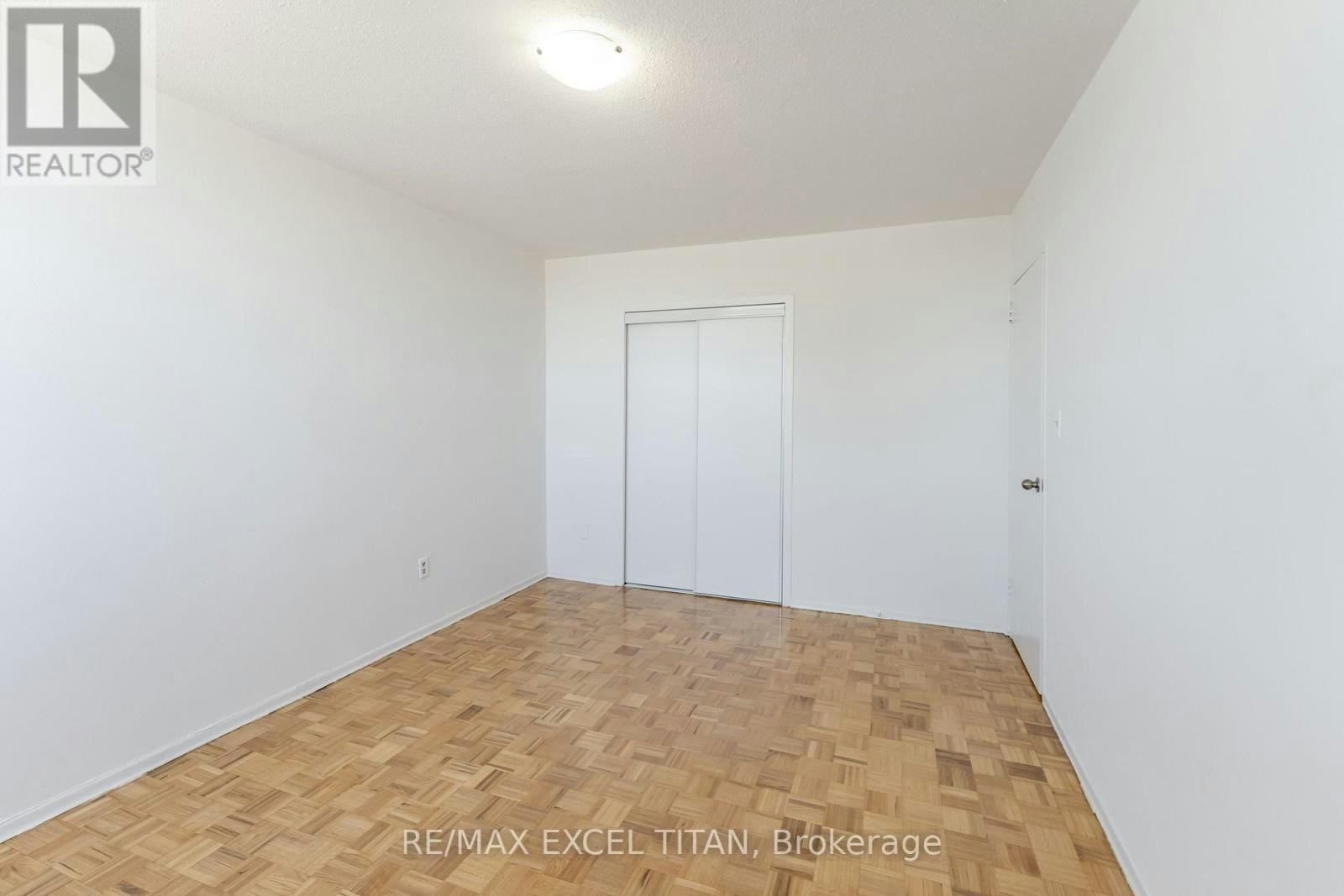1202-1385 Midland Avenue, Toronto, ON, M1P 3B8 - 14