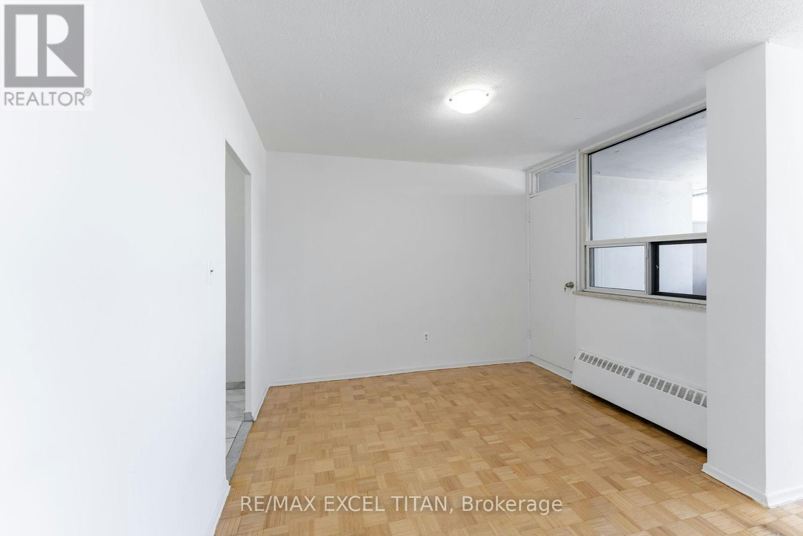 1202-1385 Midland Avenue, Toronto, ON, M1P 3B8 - 11