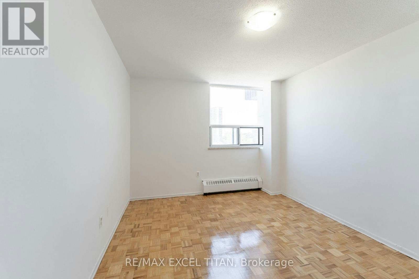 1202-1385 Midland Avenue, Toronto, ON, M1P 3B8 - 13