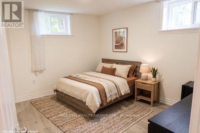 B-562 Mulock Court, Newmarket, ON, L3Y 5H2 - 2
