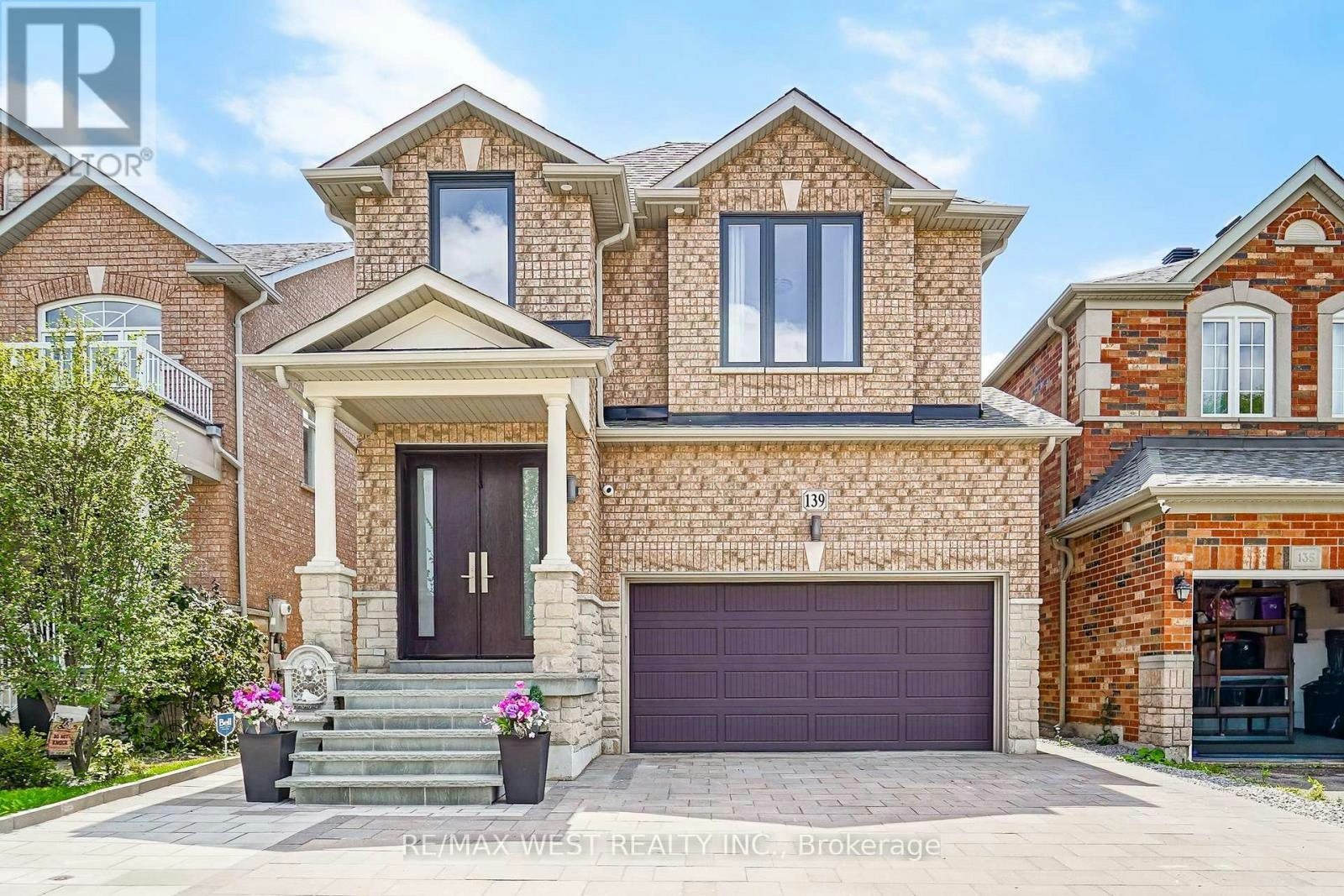 139 River Ridge Boulevard, Aurora, ON, L4G 7T7