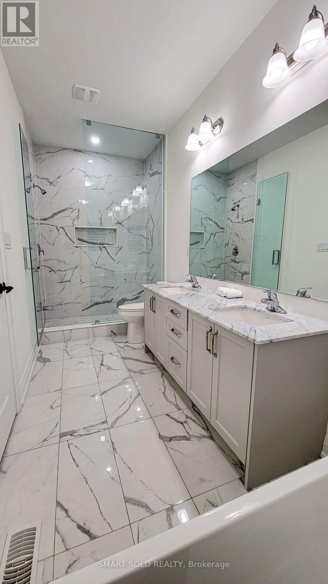 14 Boiton Street, Richmond Hill, ON, L4S 0J4 - 12