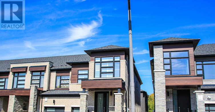 14 Boiton Street, Richmond Hill, ON, L4S 0J4 - 2