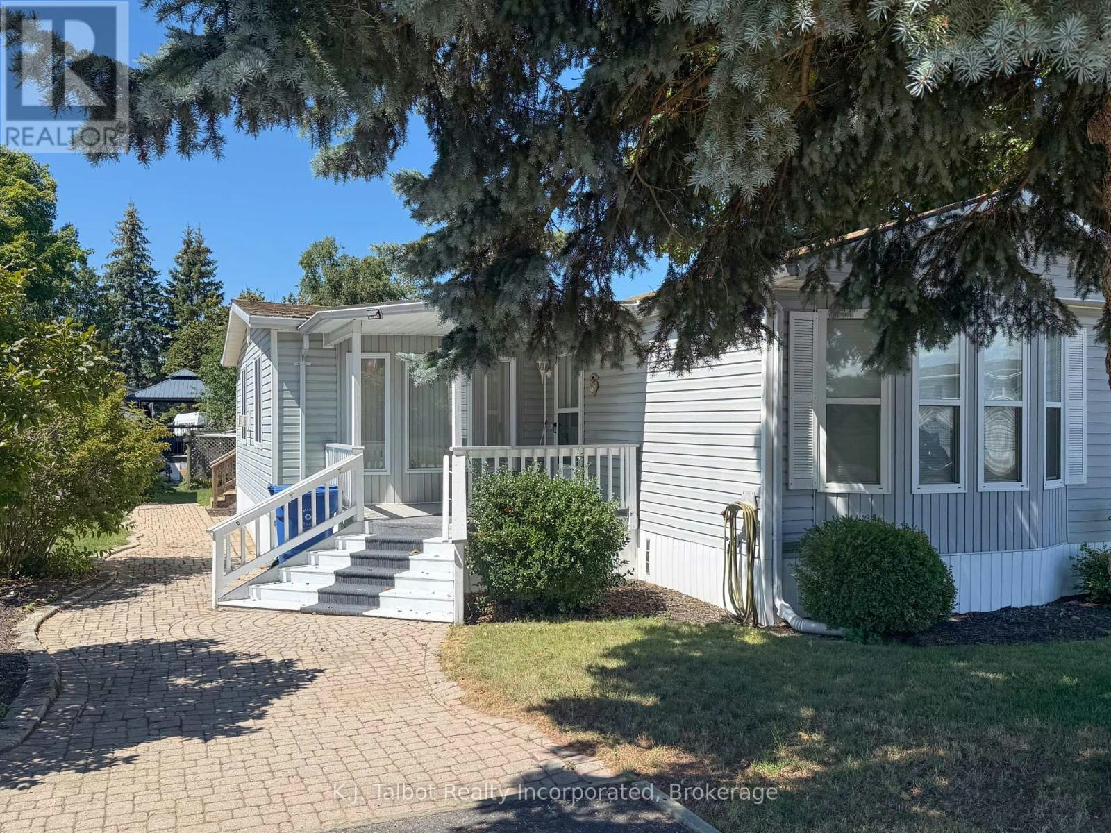 55 Algonquin Lane, Goderich, ON, N7A 3Y2