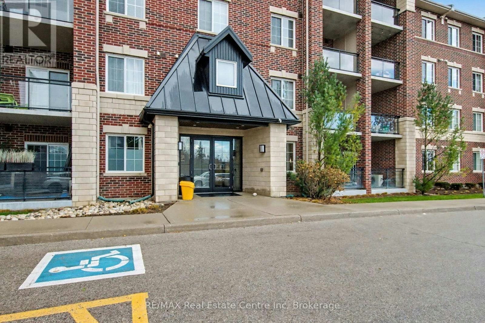 318-1440 Gordon Street, Guelph, ON, N1L 1C8