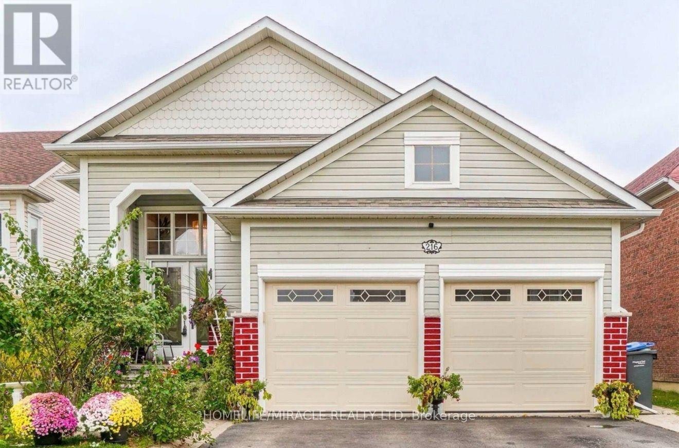 216 Van Scott Drive, Brampton, ON, L7A 1V9 - 2