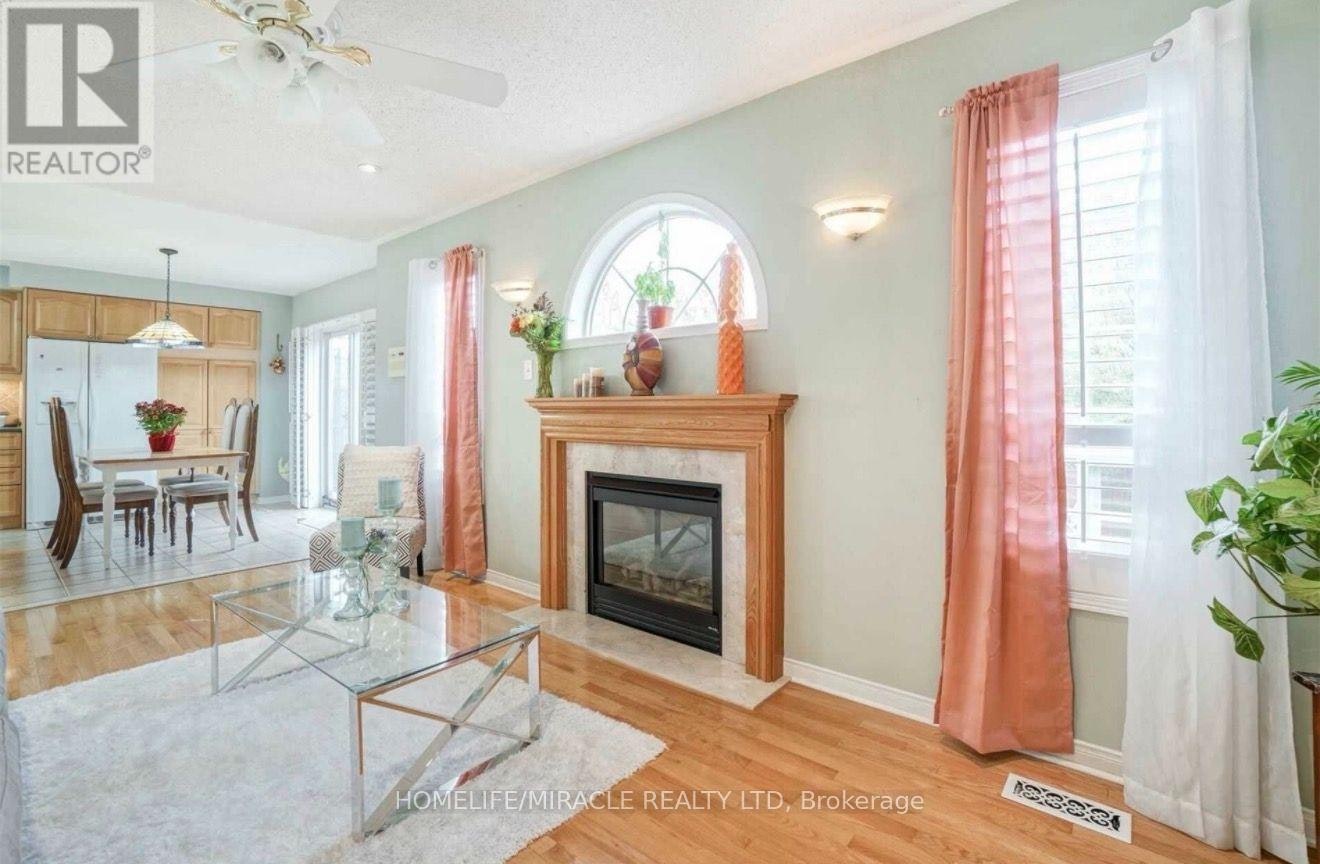 216 Van Scott Drive, Brampton, ON, L7A 1V9 - 6