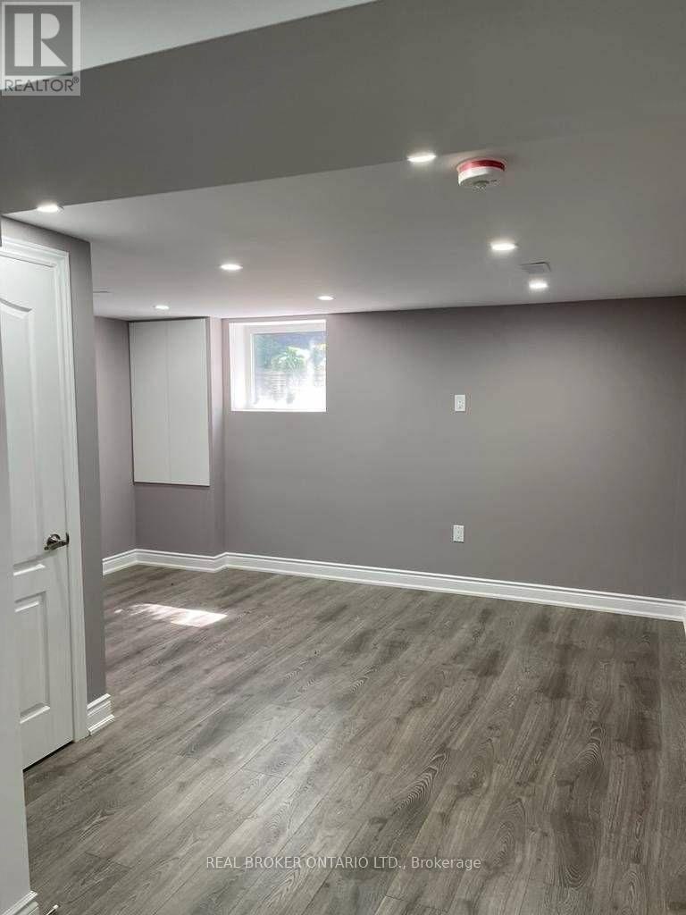 320 Williams Avenue, Milton, ON, L9T 2G2 - 3
