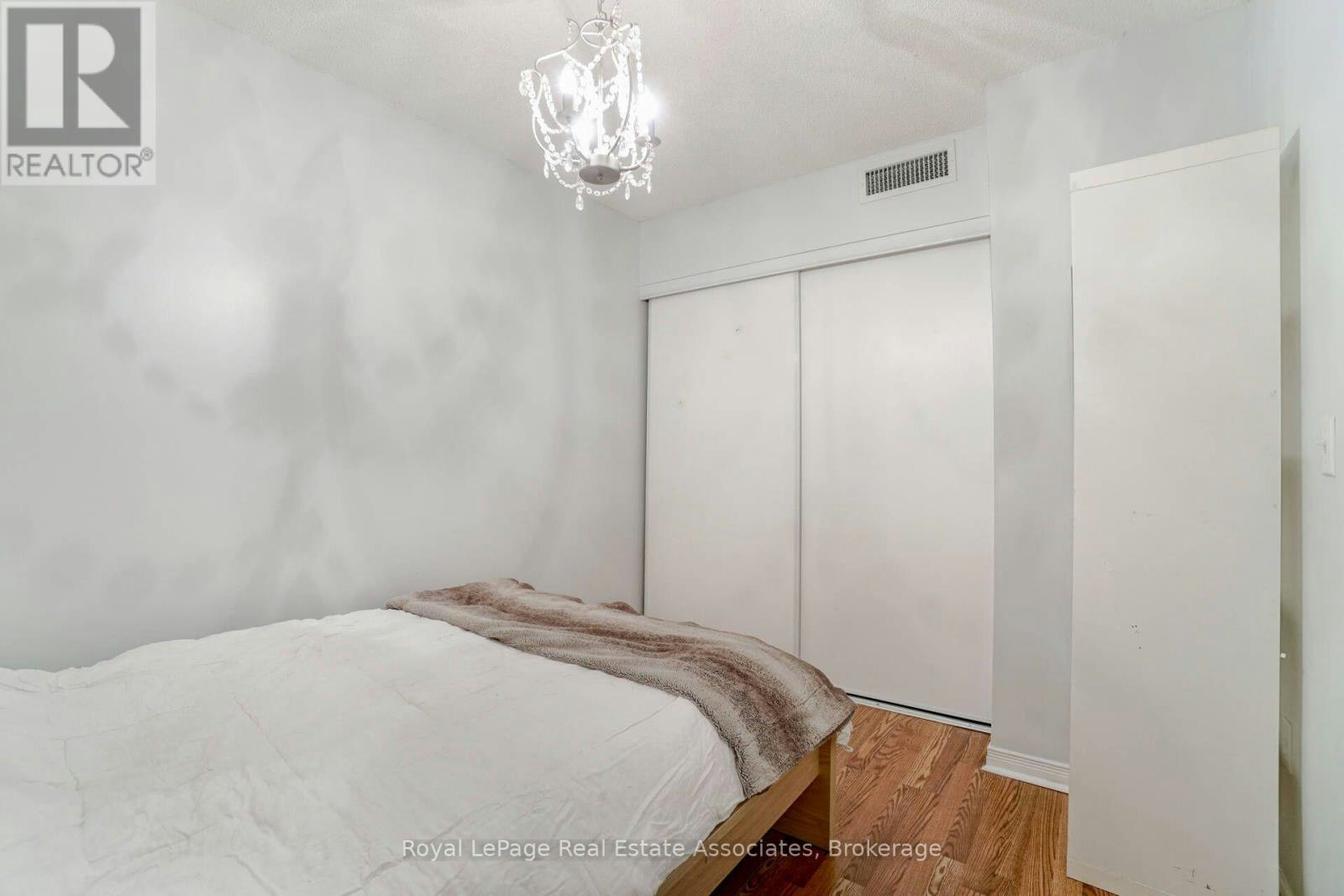 306-11 Michael Power Place, Toronto, ON, M9A 5G3 - 21